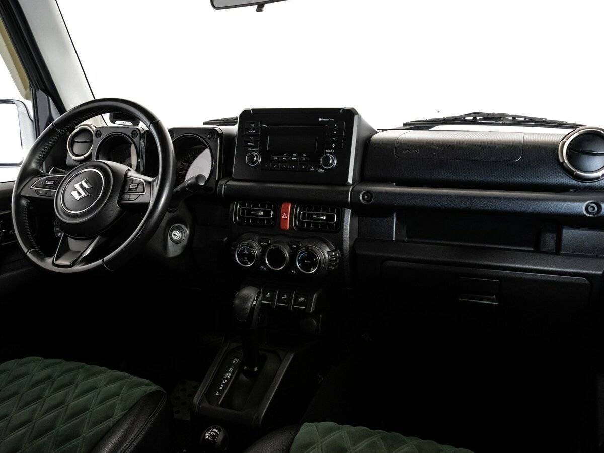 Suzuki Jimny б/у, 2021, Автоматическая. Фото: #10