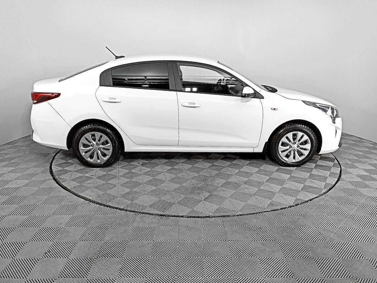 Kia Rio б/у, 2021, Автоматическая. Фото: #3