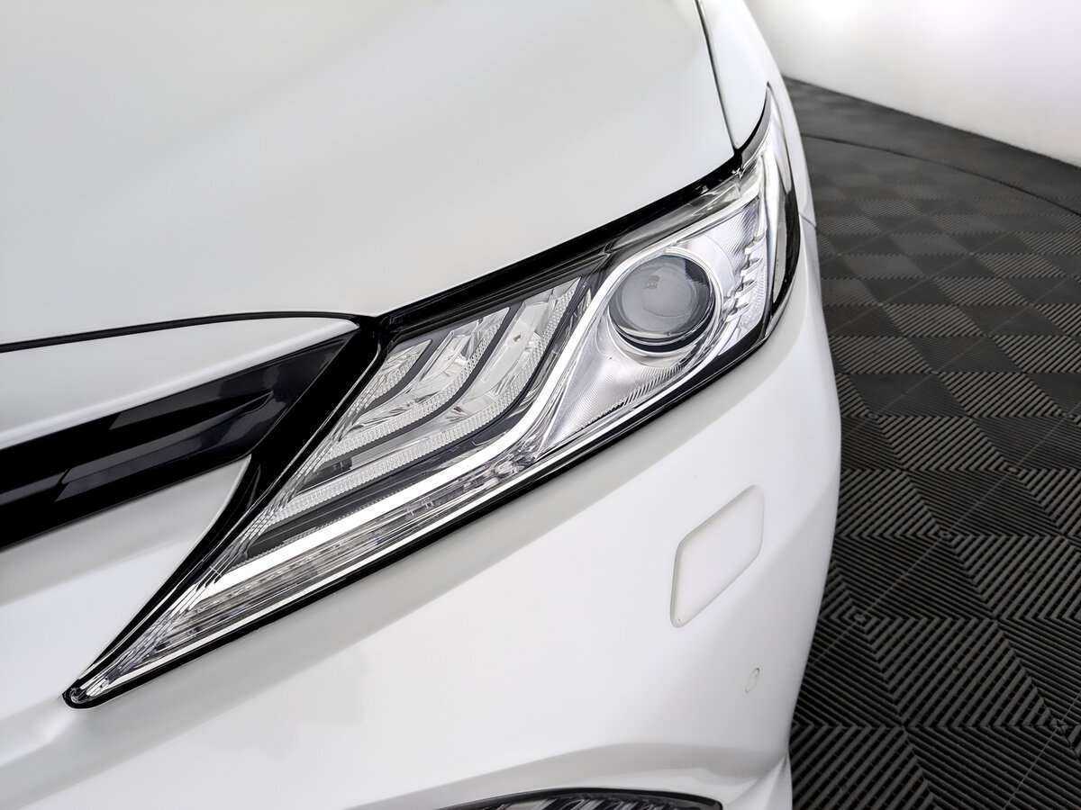 Toyota Camry б/у, 2019, Автоматическая. Фото: #16