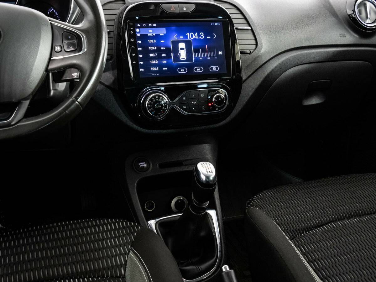 Renault Kaptur б/у, 2018, Механическая. Фото: #11