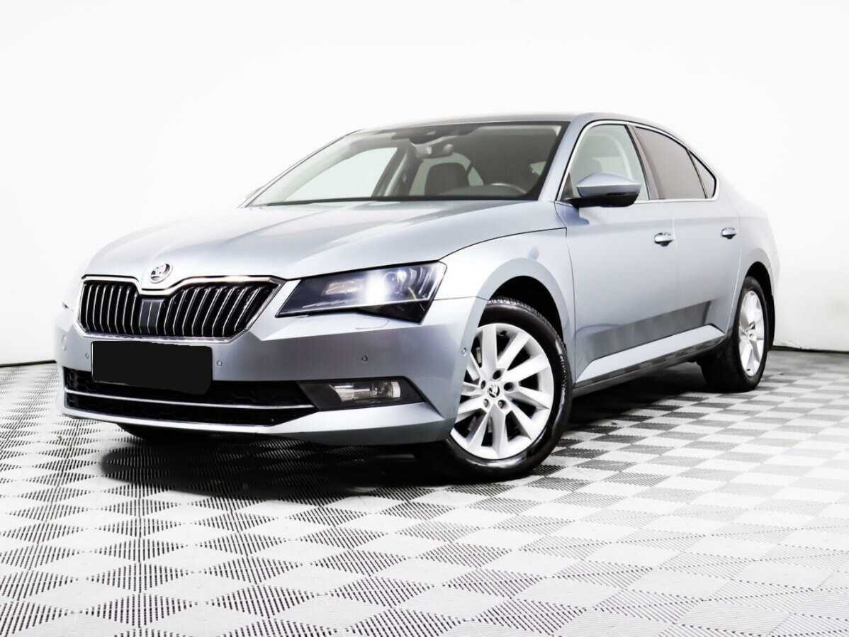 Skoda Superb б/у, 2017, Роботизированная. Фото: #0