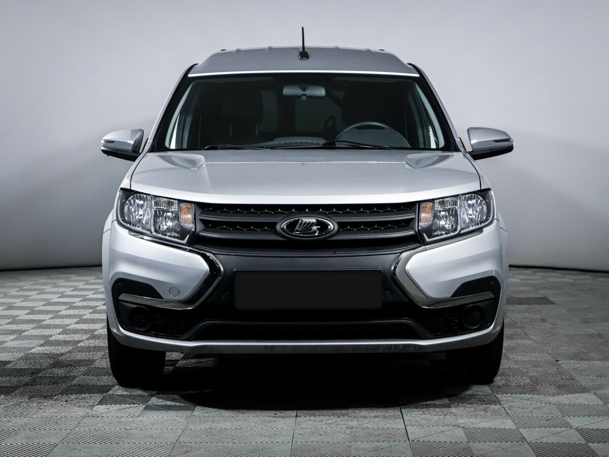 Lada (ВАЗ) Largus б/у, 2024, Механическая. Фото: #1