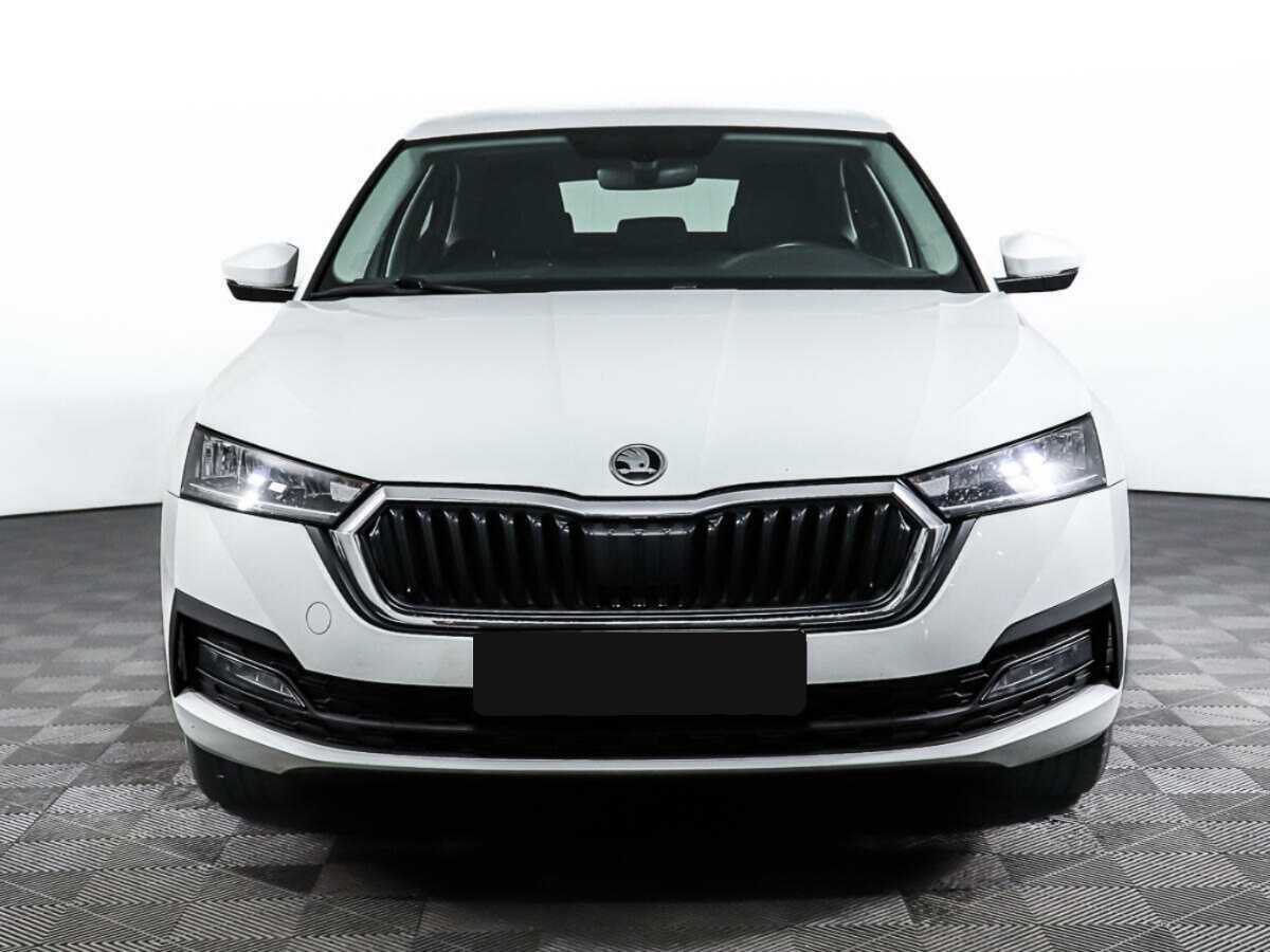 Skoda Octavia б/у, 2021, Автоматическая. Фото: #1
