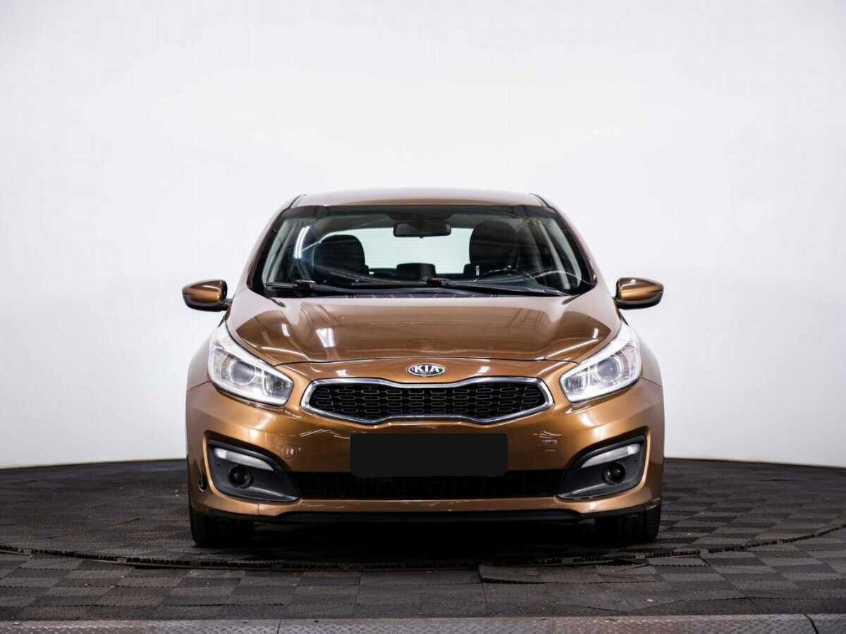 Kia Ceed б/у, 2017, Автоматическая. Фото: #1
