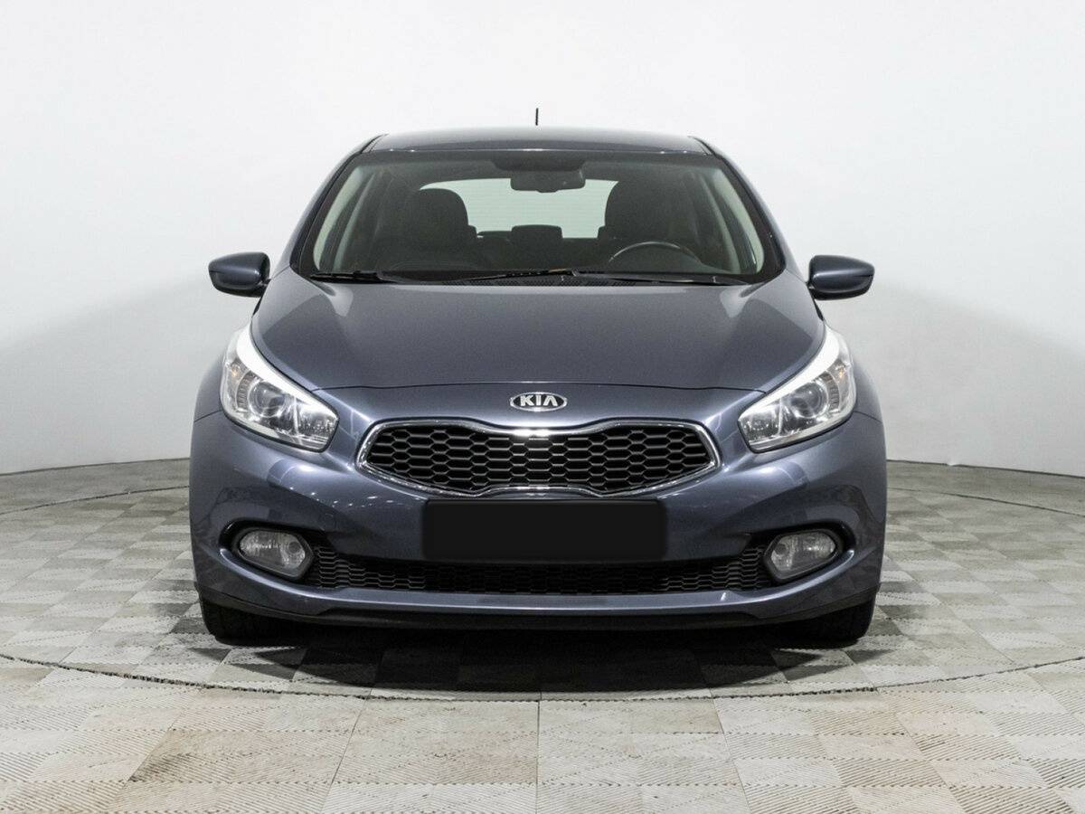 Kia Ceed б/у, 2015, Роботизированная. Фото: #1