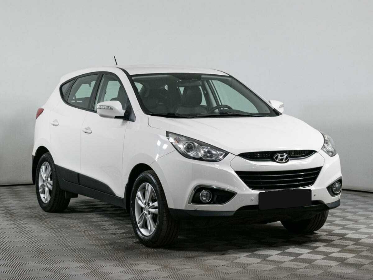Hyundai ix35 б/у, 2012, Автоматическая. Фото: #2