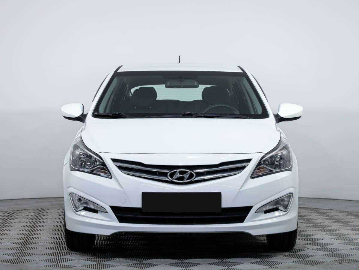 Hyundai Solaris б/у, 2015, Автоматическая. Фото: #0