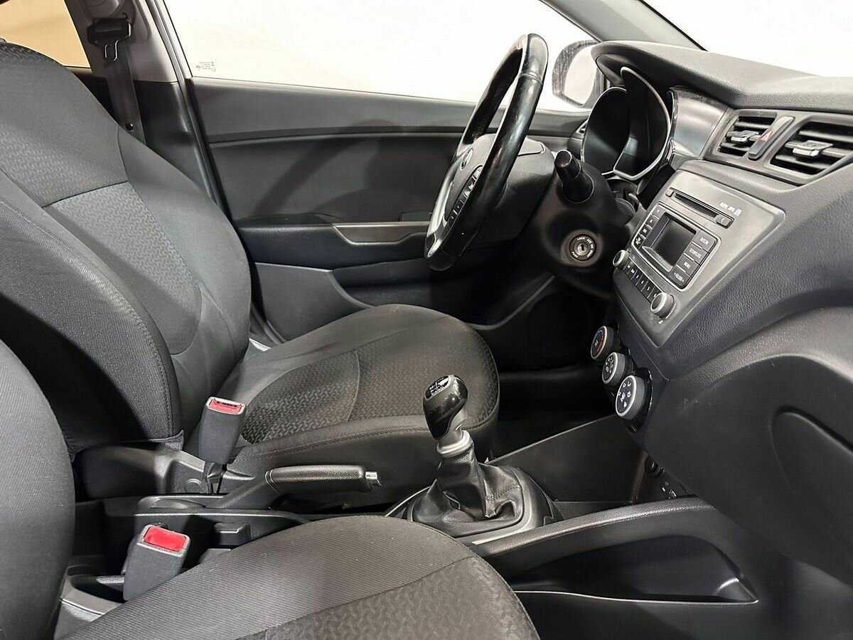 Kia Rio б/у, 2017, Механическая. Фото: #9