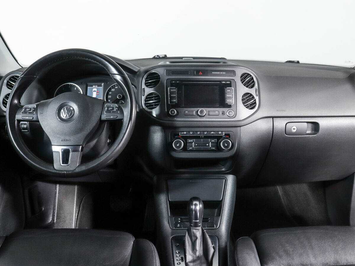 Volkswagen Tiguan б/у, 2012, Автоматическая. Фото: #9