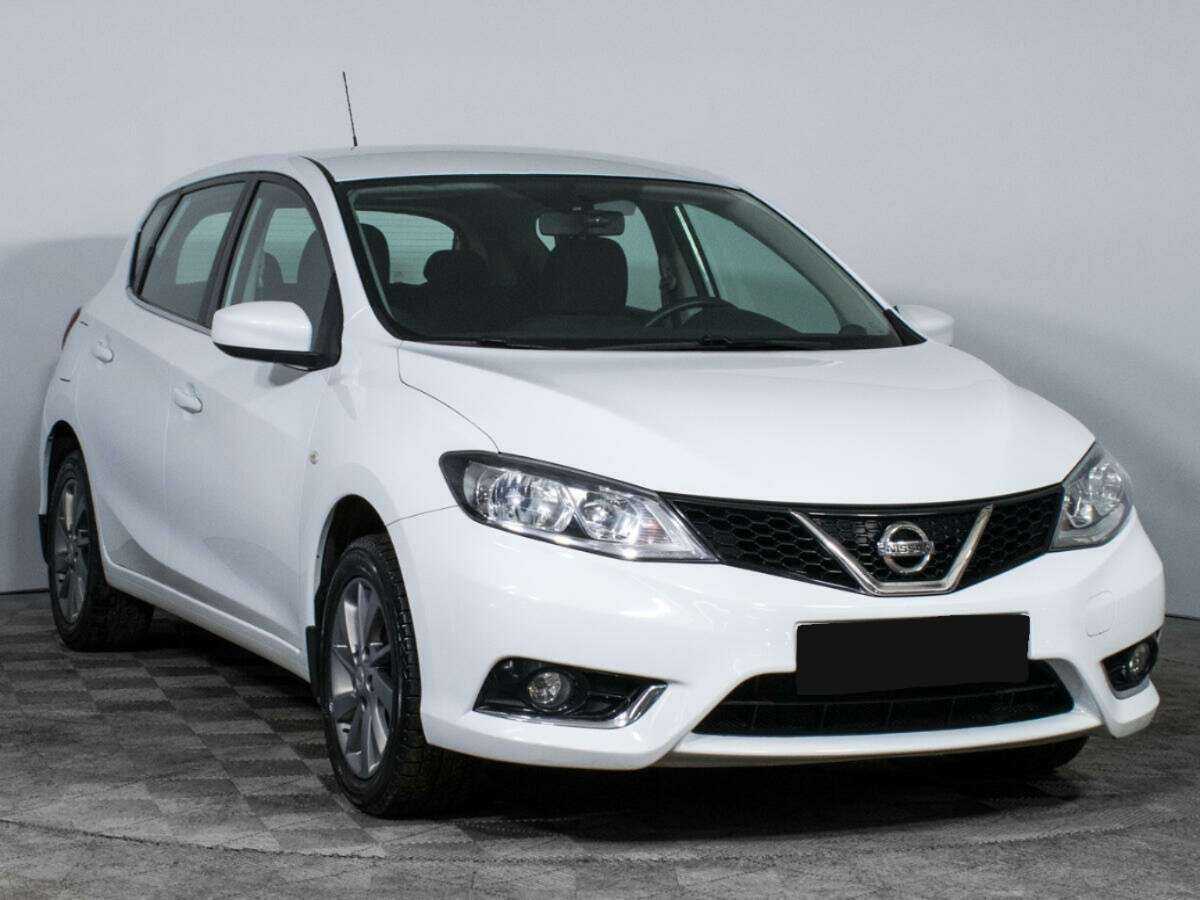 Nissan Tiida б/у, 2015, Вариатор. Фото: #2