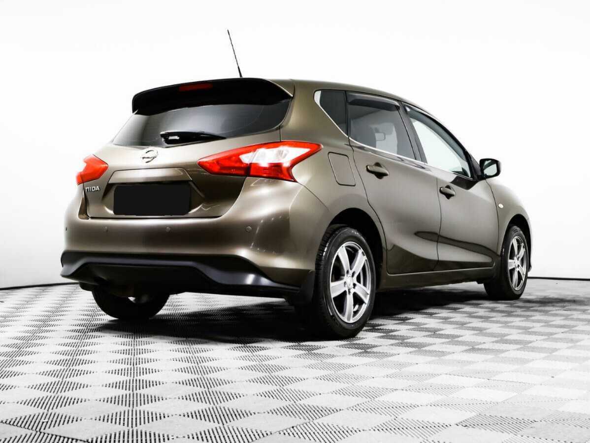 Nissan Tiida б/у, 2015, Вариатор. Фото: #3