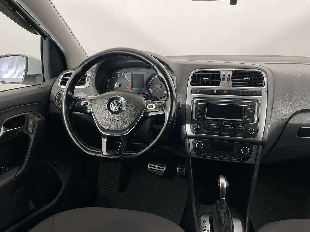 Volkswagen Polo б/у, 2016, Автоматическая. Фото: #8