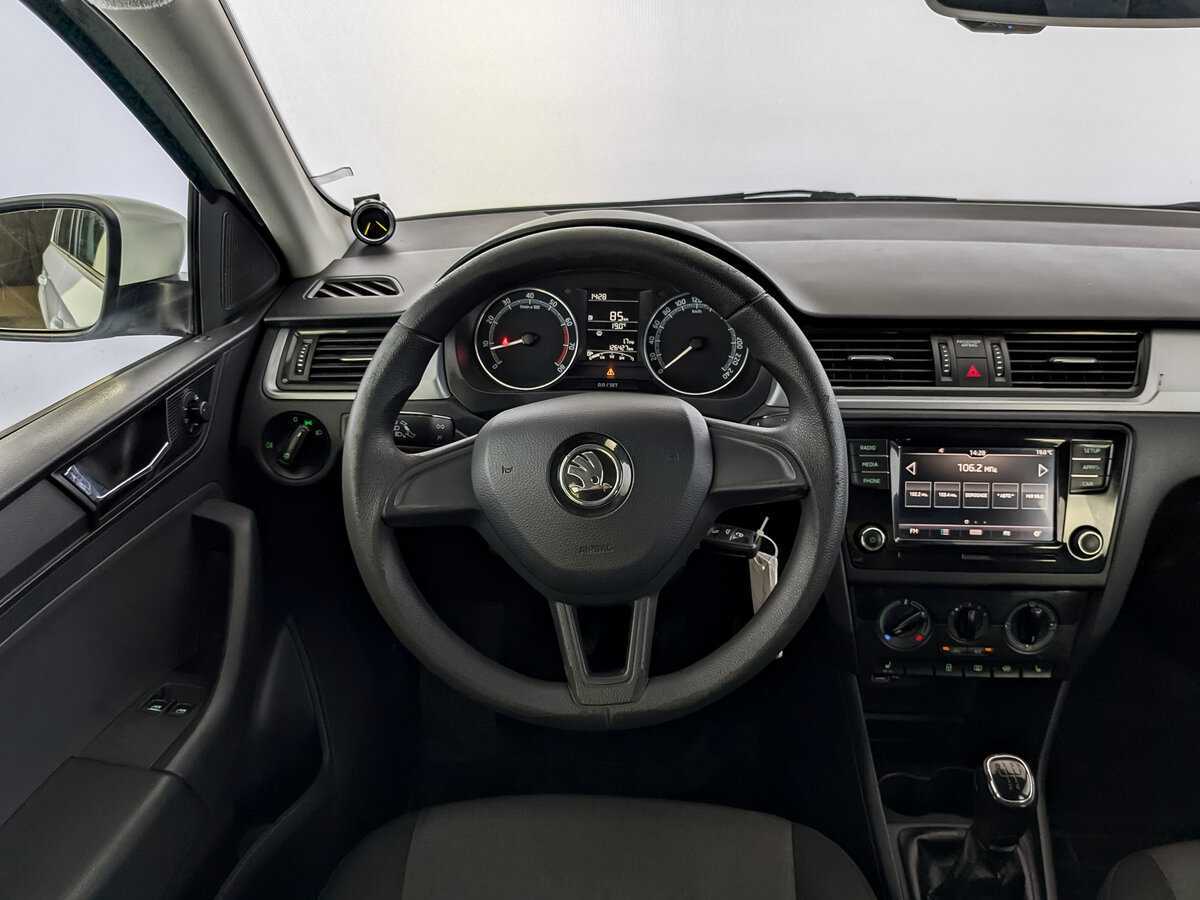 Skoda Rapid б/у, 2019, Механическая. Фото: #20