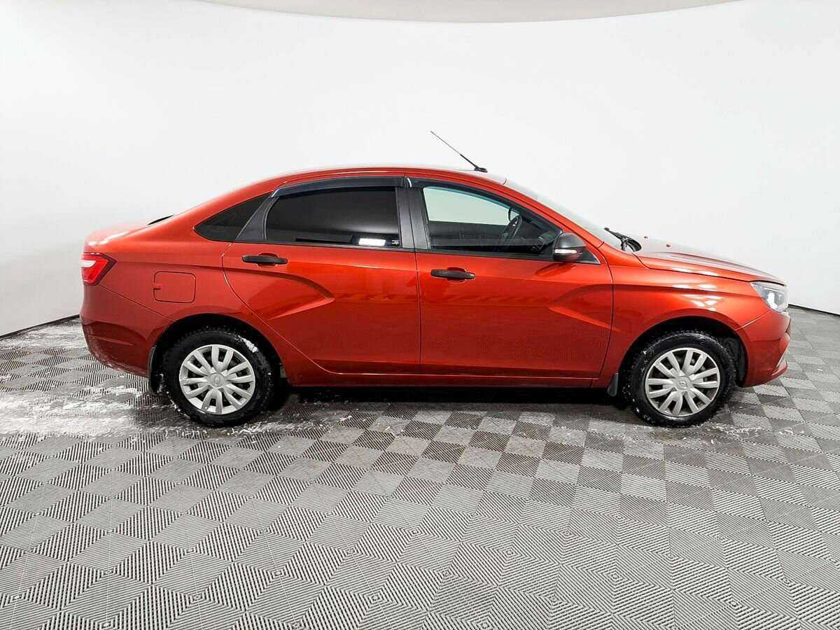 Lada (ВАЗ) Vesta б/у, 2016, Механическая. Фото: #3