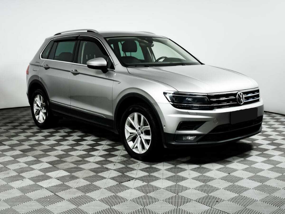 Volkswagen Tiguan б/у, 2020, Роботизированная. Фото: #2