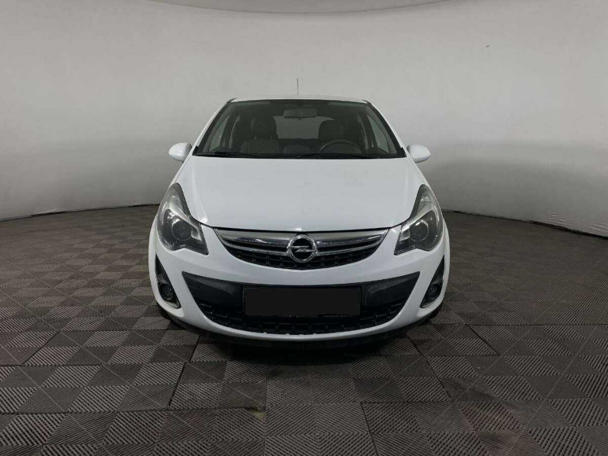 Opel Corsa б/у, 2013, Автоматическая. Фото: #1