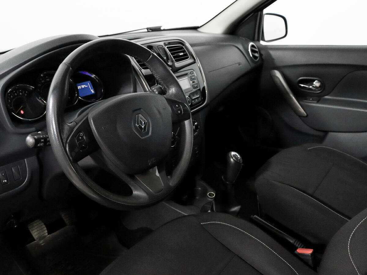 Renault Sandero б/у, 2015, Механическая. Фото: #6