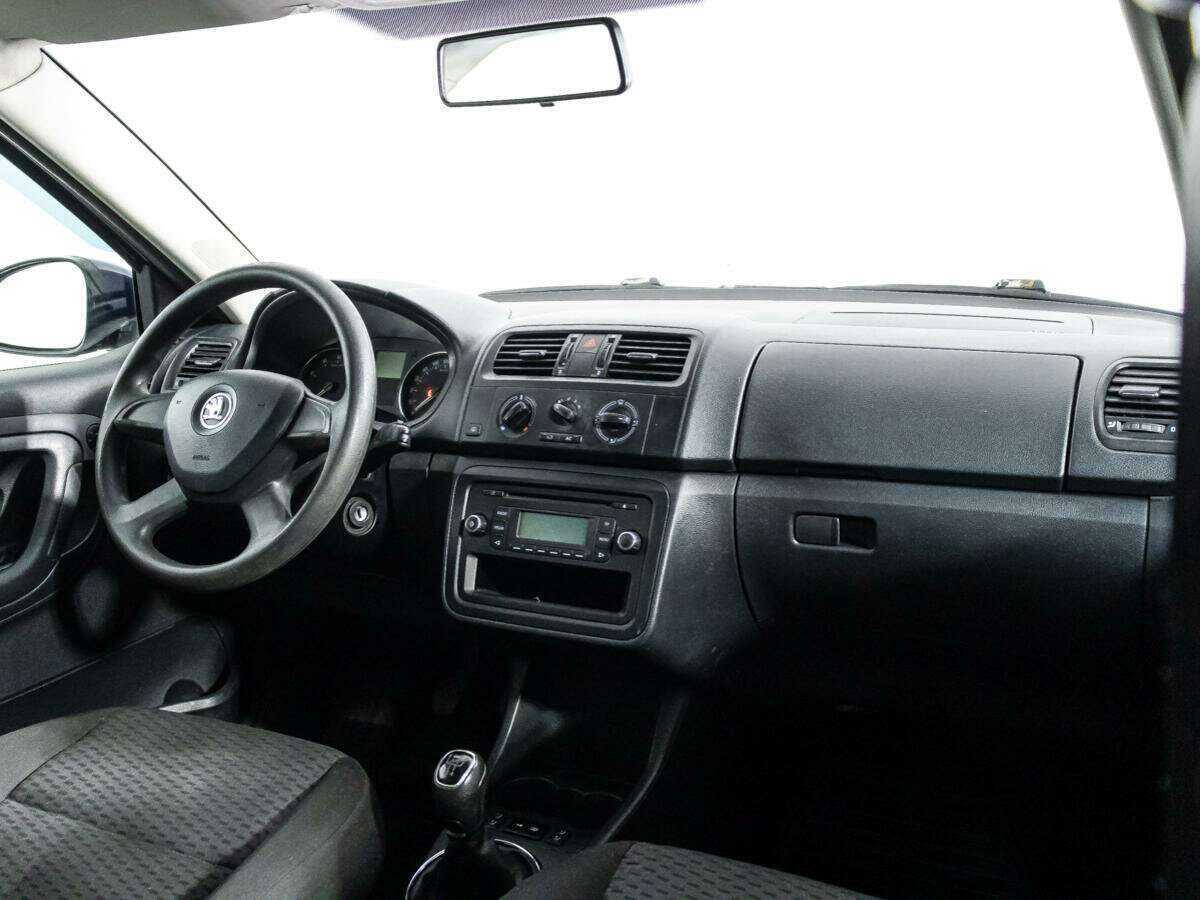 Skoda Fabia б/у, 2013, Механическая. Фото: #8