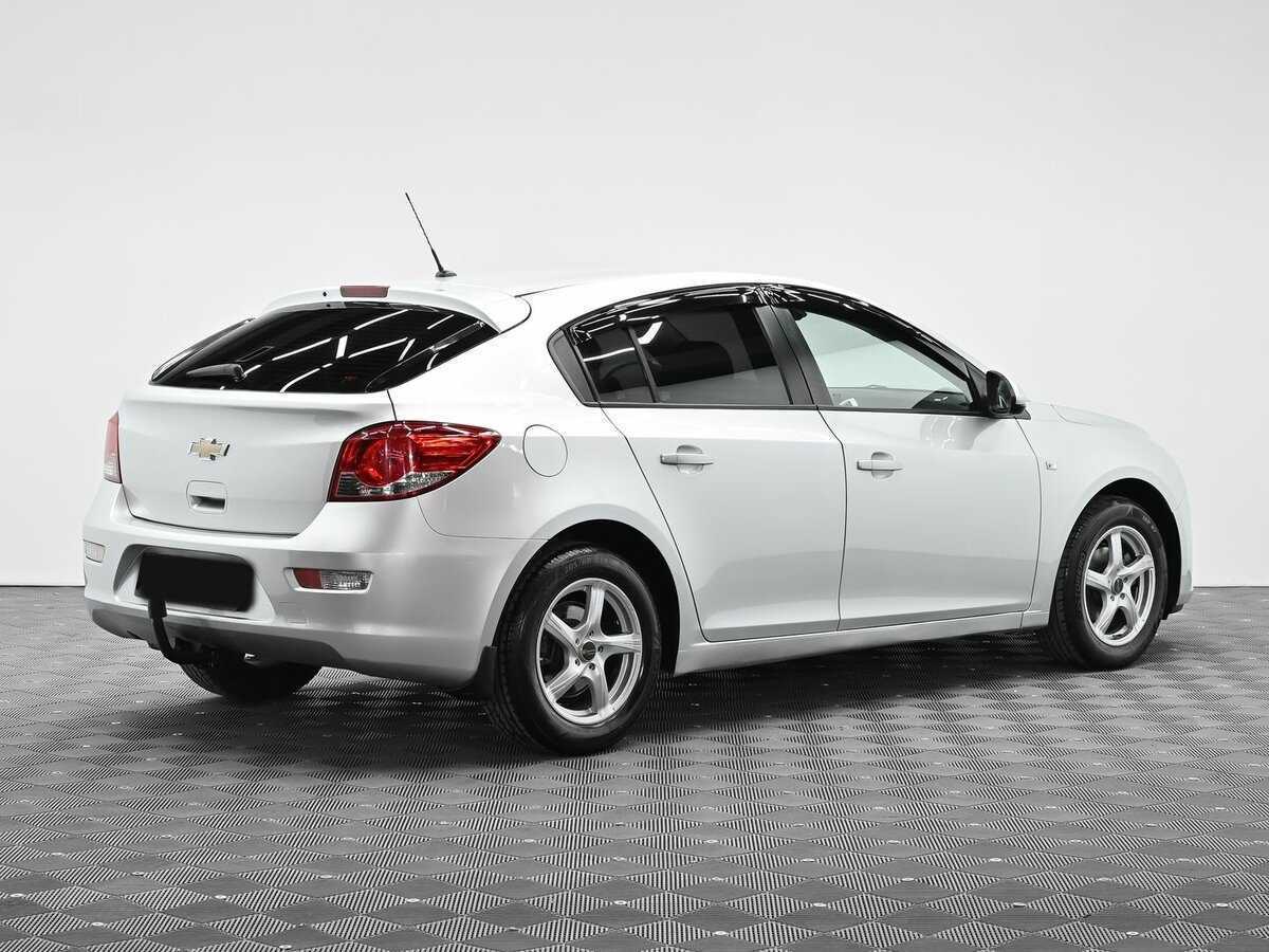 Chevrolet Cruze б/у, 2013, Механическая. Фото: #1