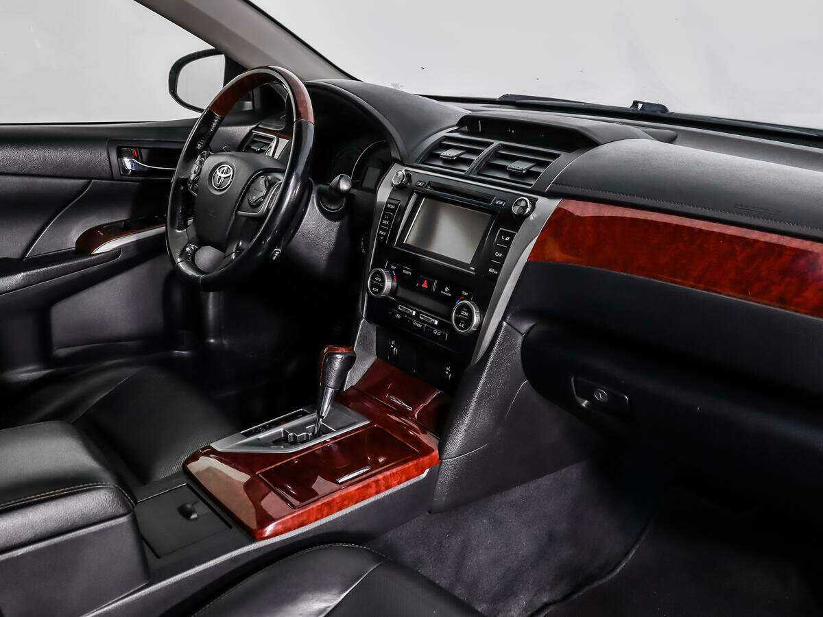 Toyota Camry б/у, 2012, Автоматическая. Фото: #12