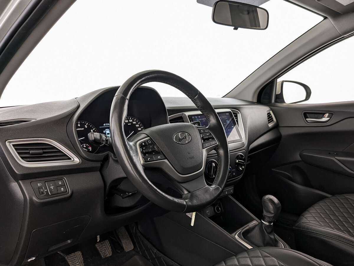 Hyundai Solaris б/у, 2020, Механическая. Фото: #10