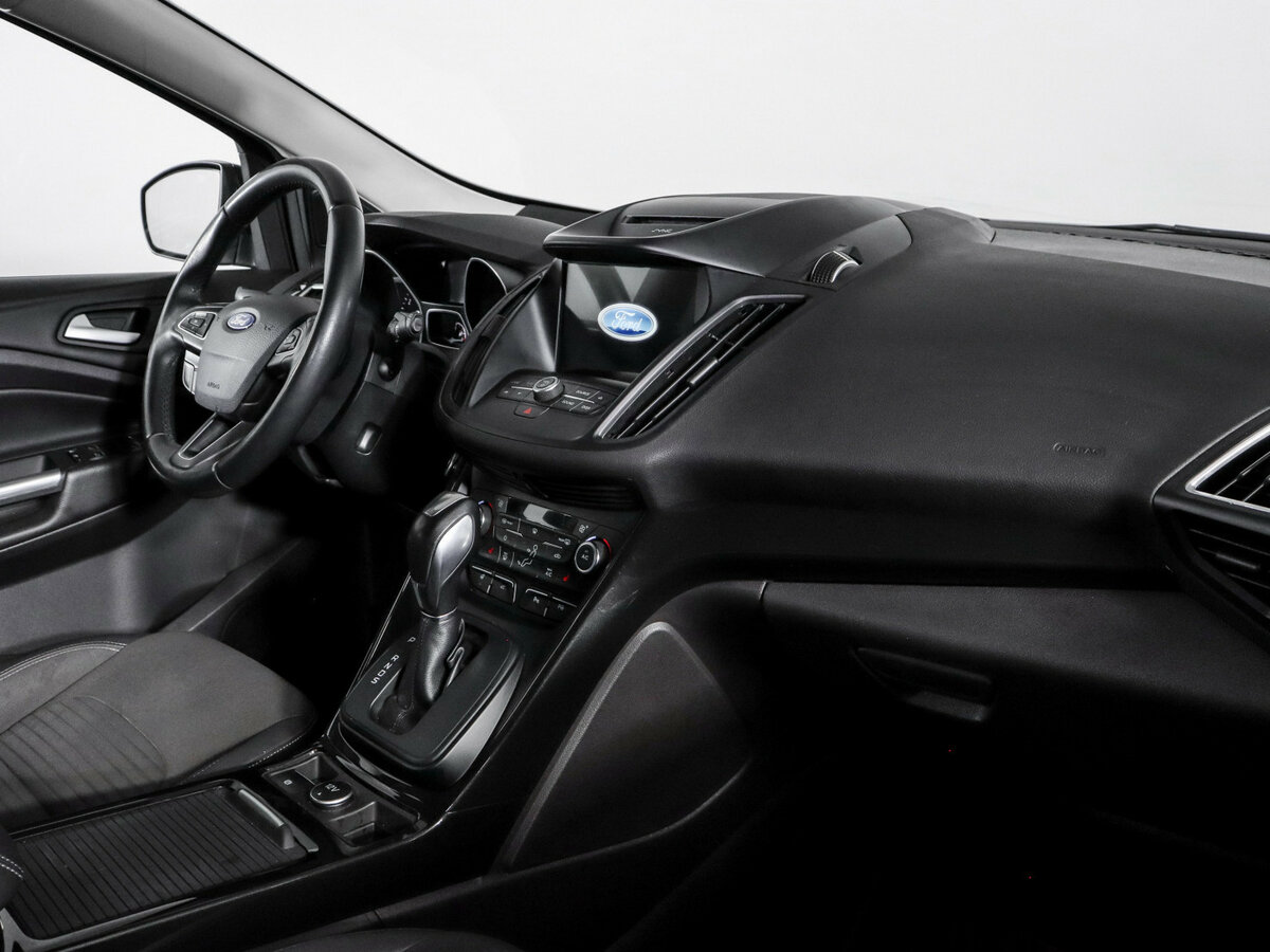 Ford Kuga б/у, 2018, Автоматическая. Фото: #6