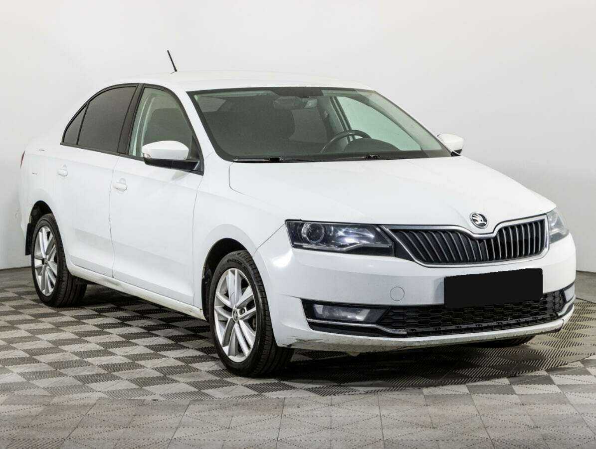 Skoda Rapid б/у, 2017, Механическая. Фото: #2