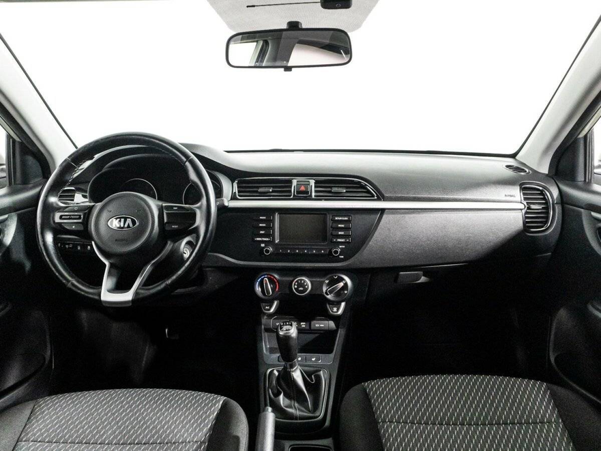 Kia Rio б/у, 2019, Механическая. Фото: #12