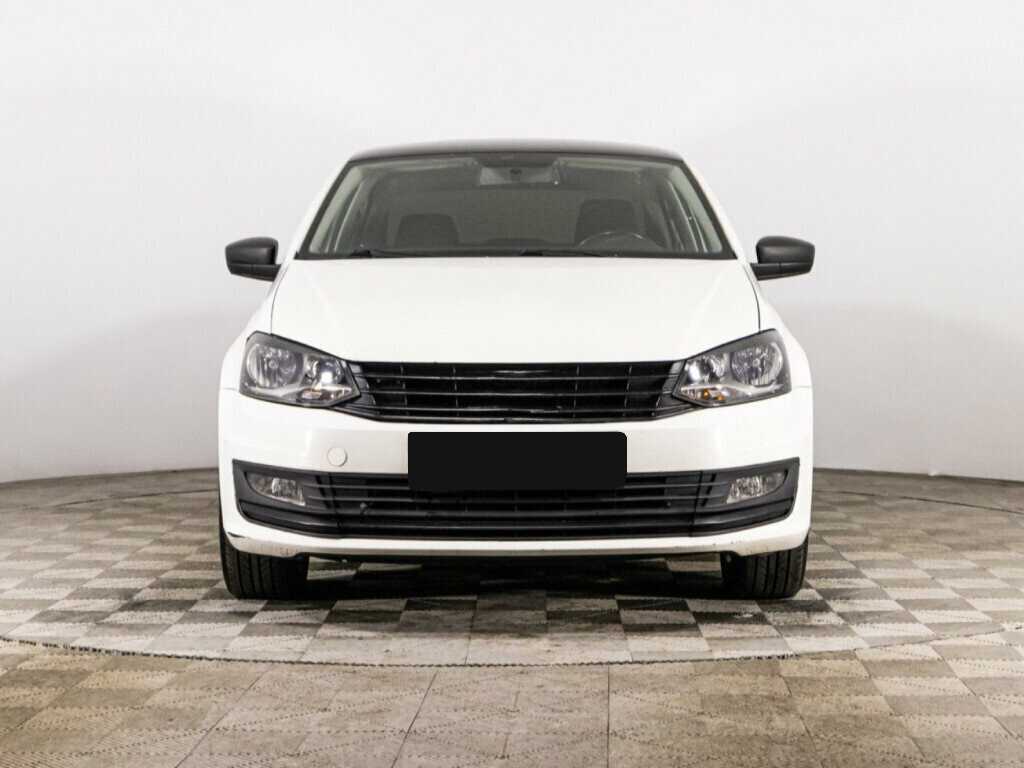 Volkswagen Polo б/у, 2015, Механическая. Фото: #1