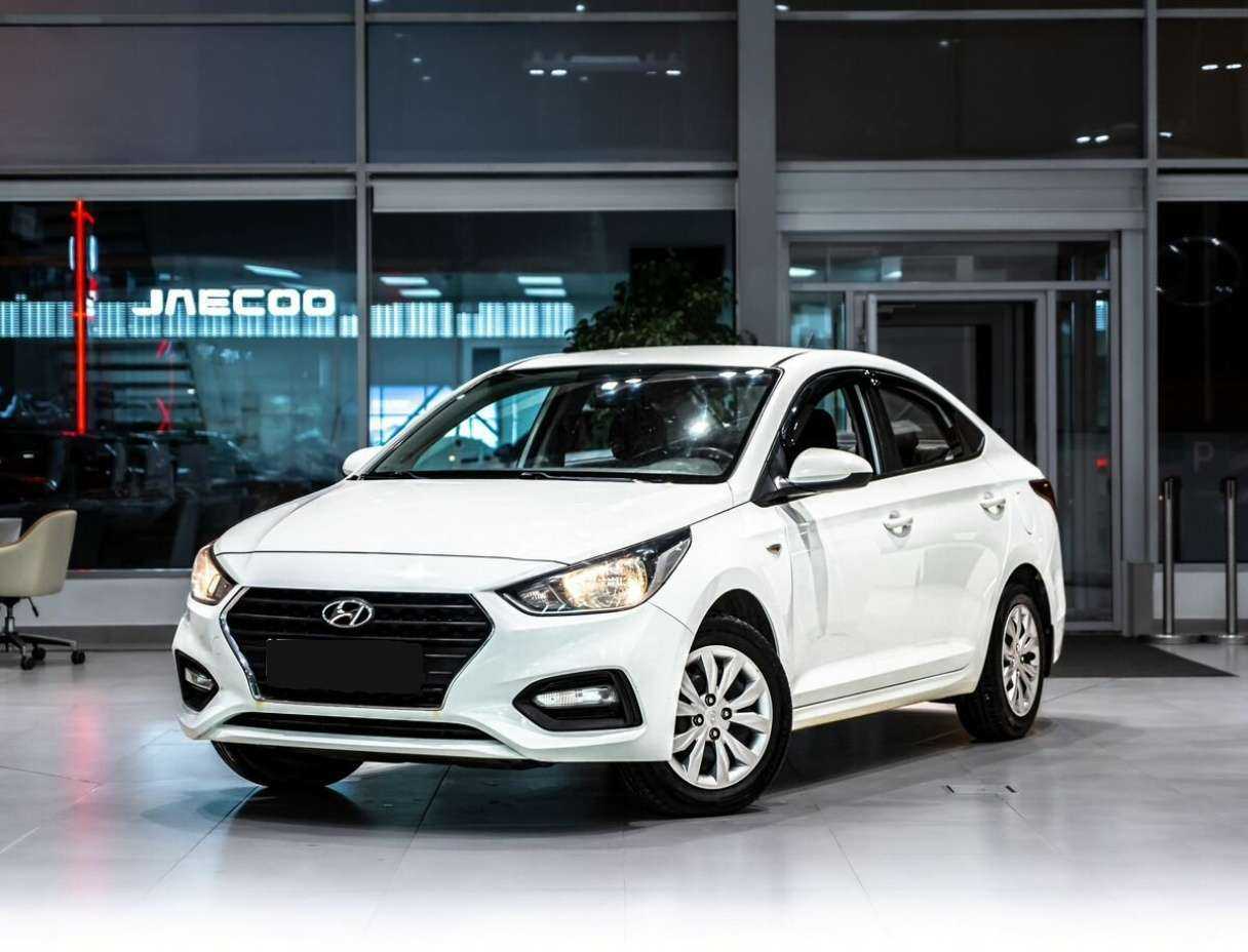 Hyundai Solaris б/у, 2019, Механическая. Фото: #0