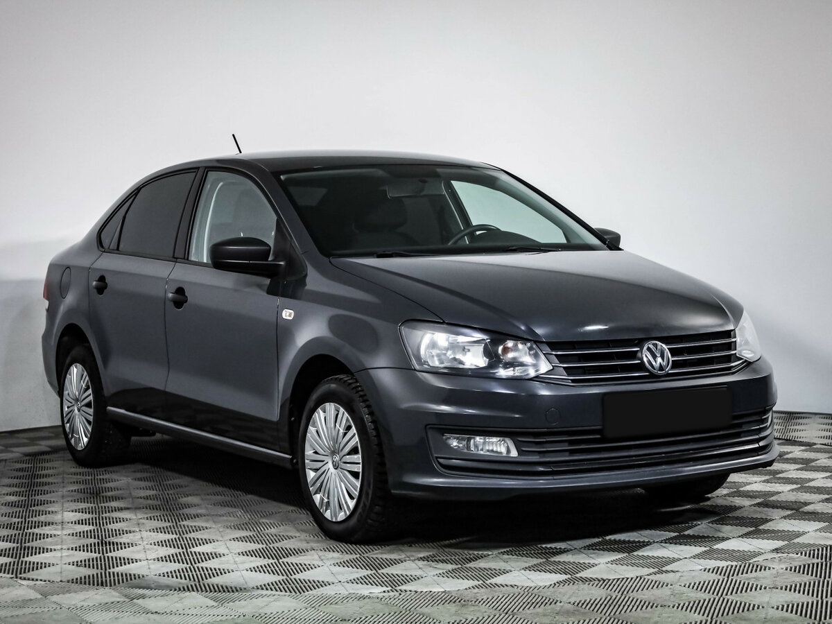 Volkswagen Polo б/у, 2018, Механическая. Фото: #2