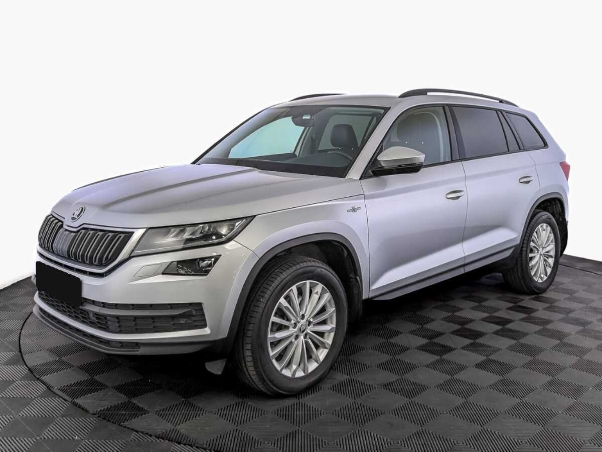 Skoda Kodiaq б/у, 2021, Роботизированная. Посмотреть фото