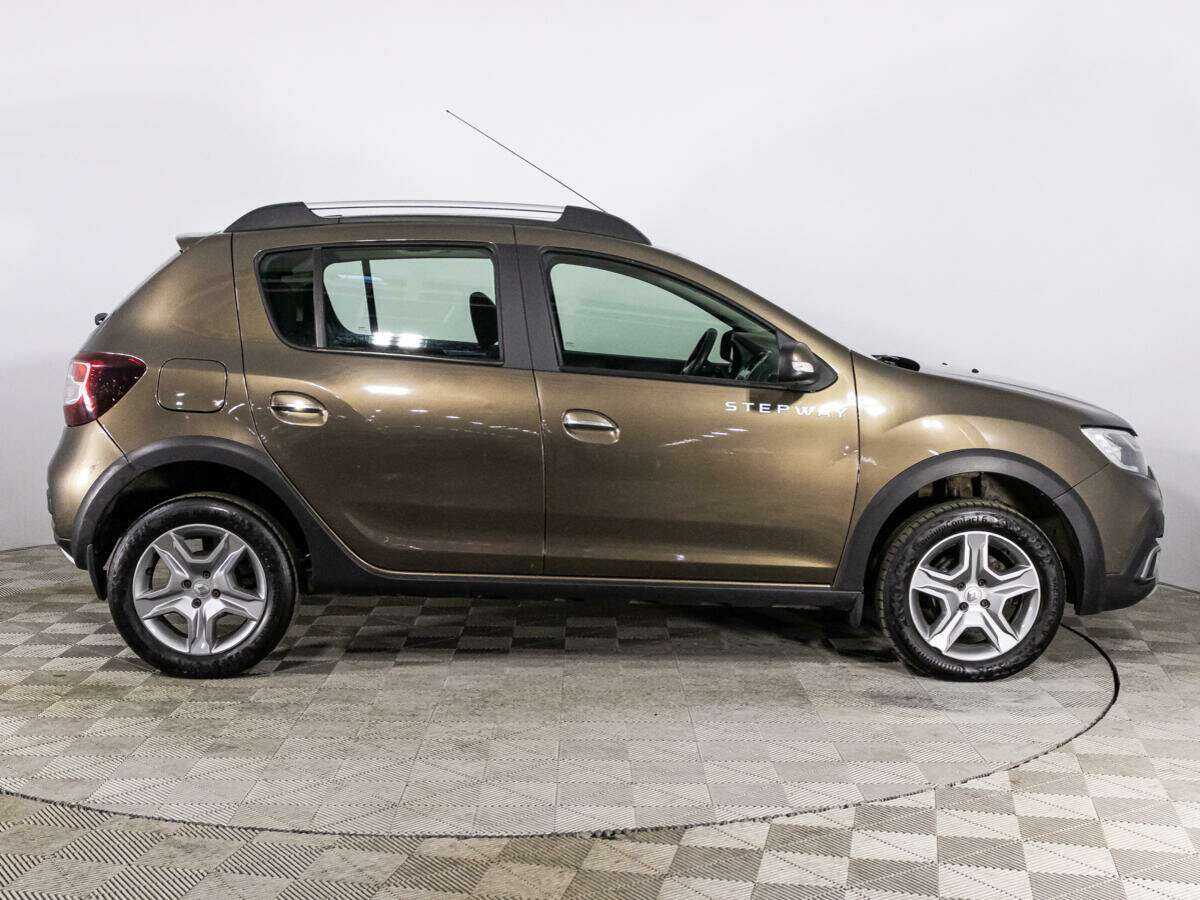 Renault Sandero б/у, 2018, Автоматическая. Фото: #3