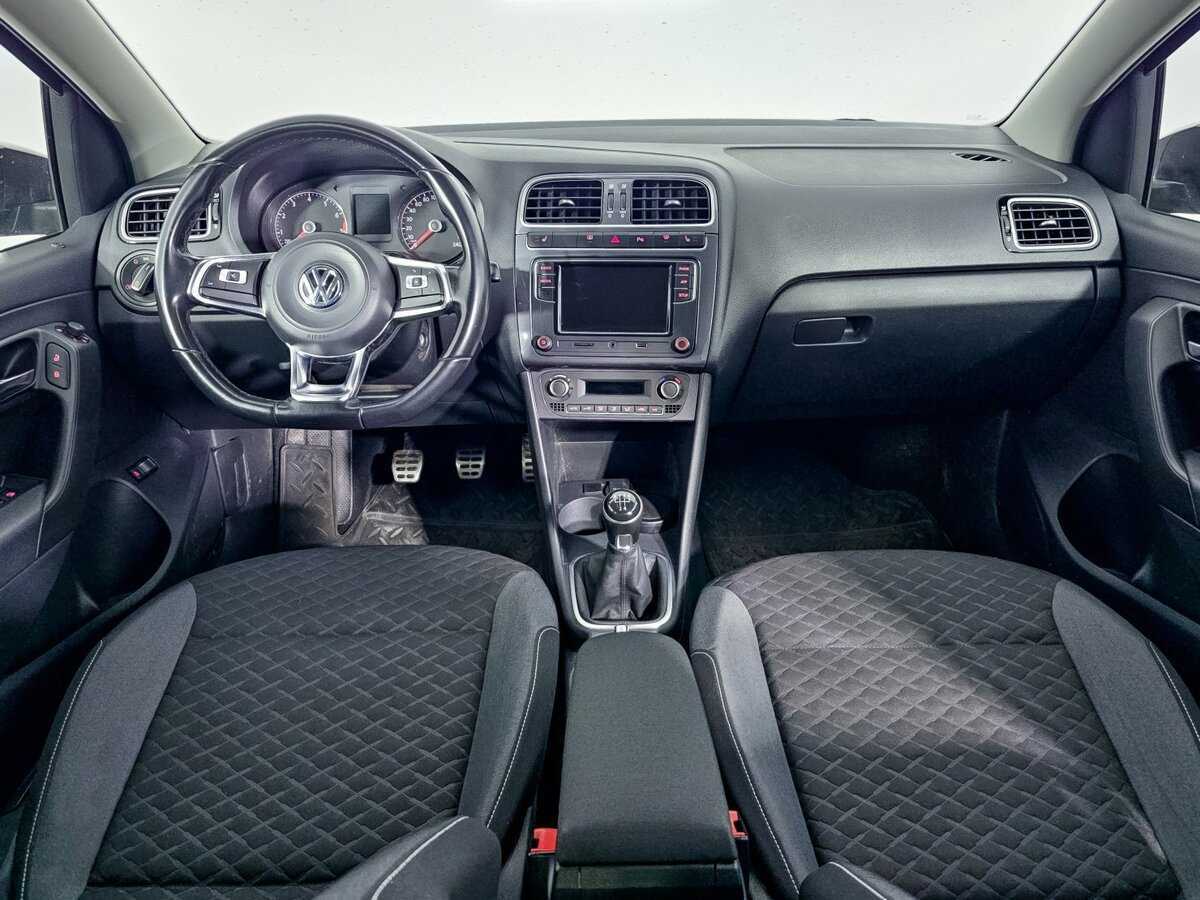 Volkswagen Polo б/у, 2018, Механическая. Фото: #10