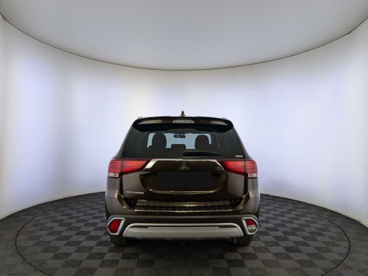 Mitsubishi Outlander б/у, 2022, Вариатор. Фото: #5