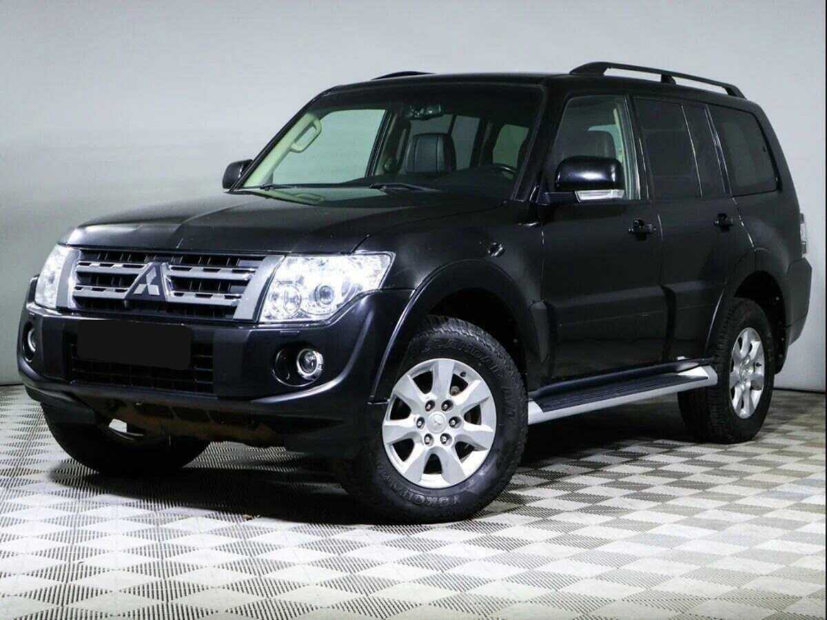 Mitsubishi Pajero б/у, 2013, Автоматическая. Фото: #0