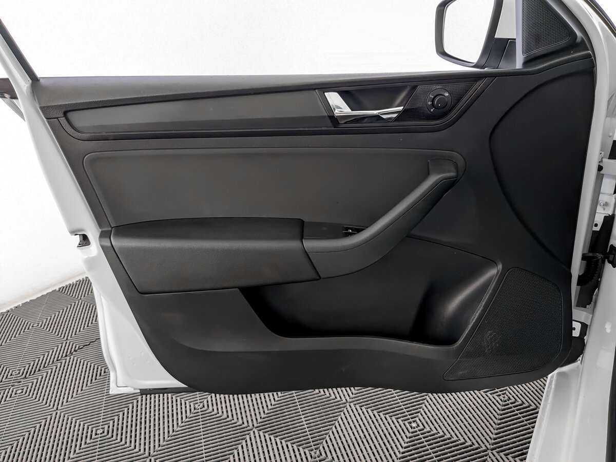 Skoda Rapid б/у, 2019, Автоматическая. Фото: #17