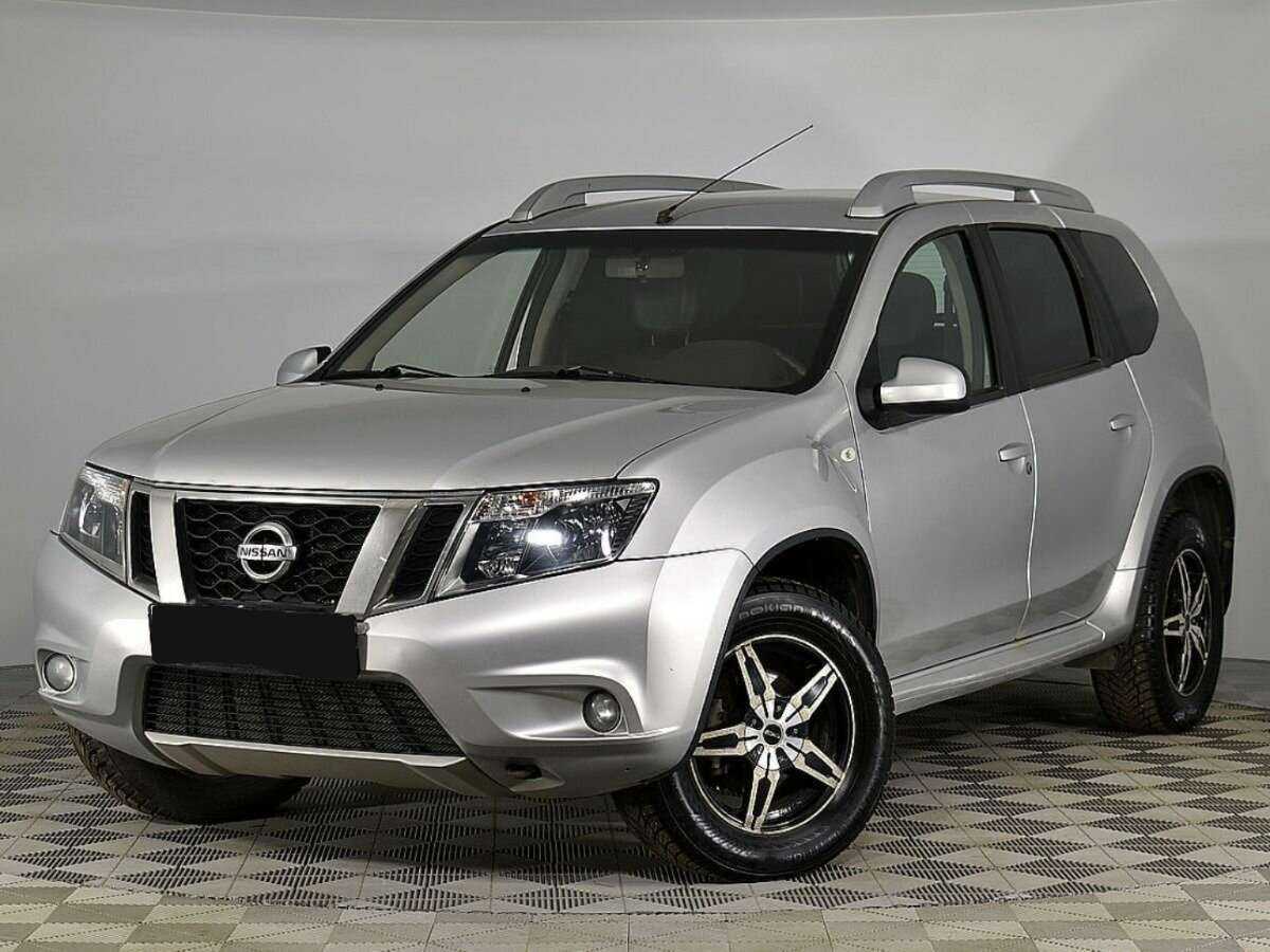 Nissan Terrano б/у, 2014, Механическая. Посмотреть фото