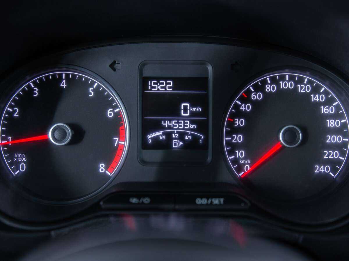 Volkswagen Polo б/у, 2019, Механическая. Фото: #15