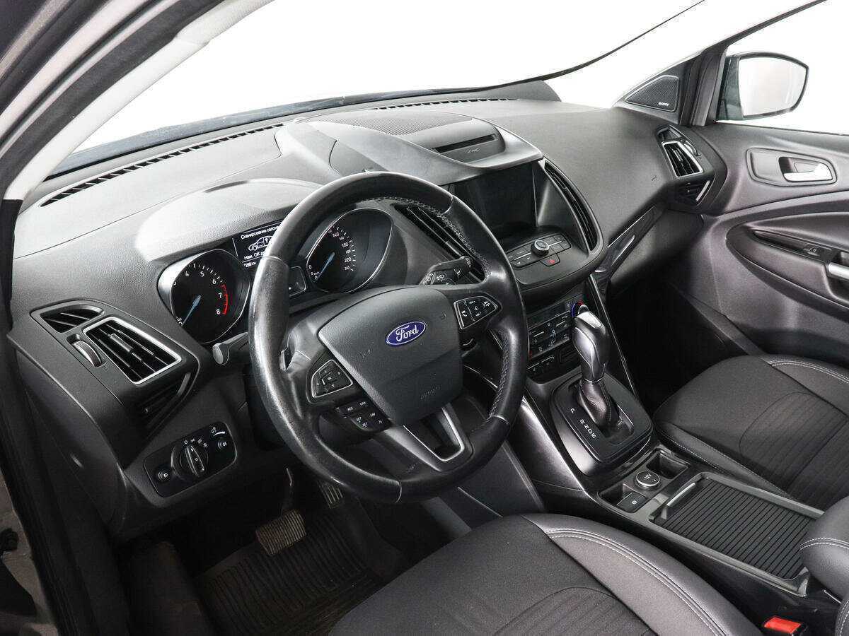 Ford Kuga б/у, 2017, Автоматическая. Фото: #8
