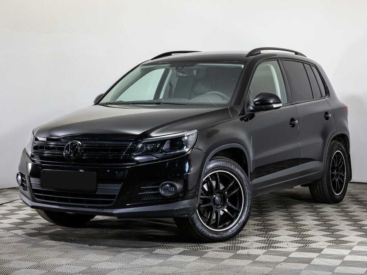 Volkswagen Tiguan б/у, 2015, Автоматическая. Фото: #0