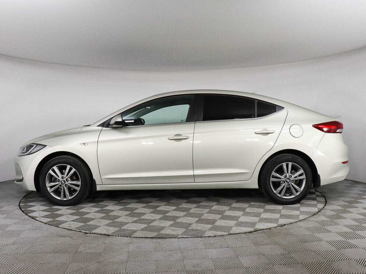 Hyundai Elantra б/у, 2017, Автоматическая. Фото: #7