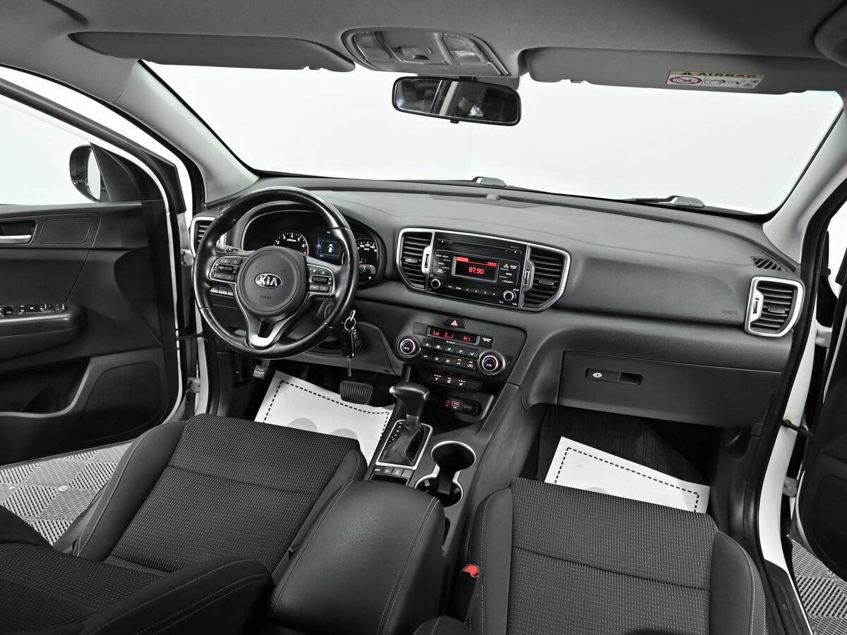 Kia Sportage б/у, 2017, Автоматическая. Фото: #10