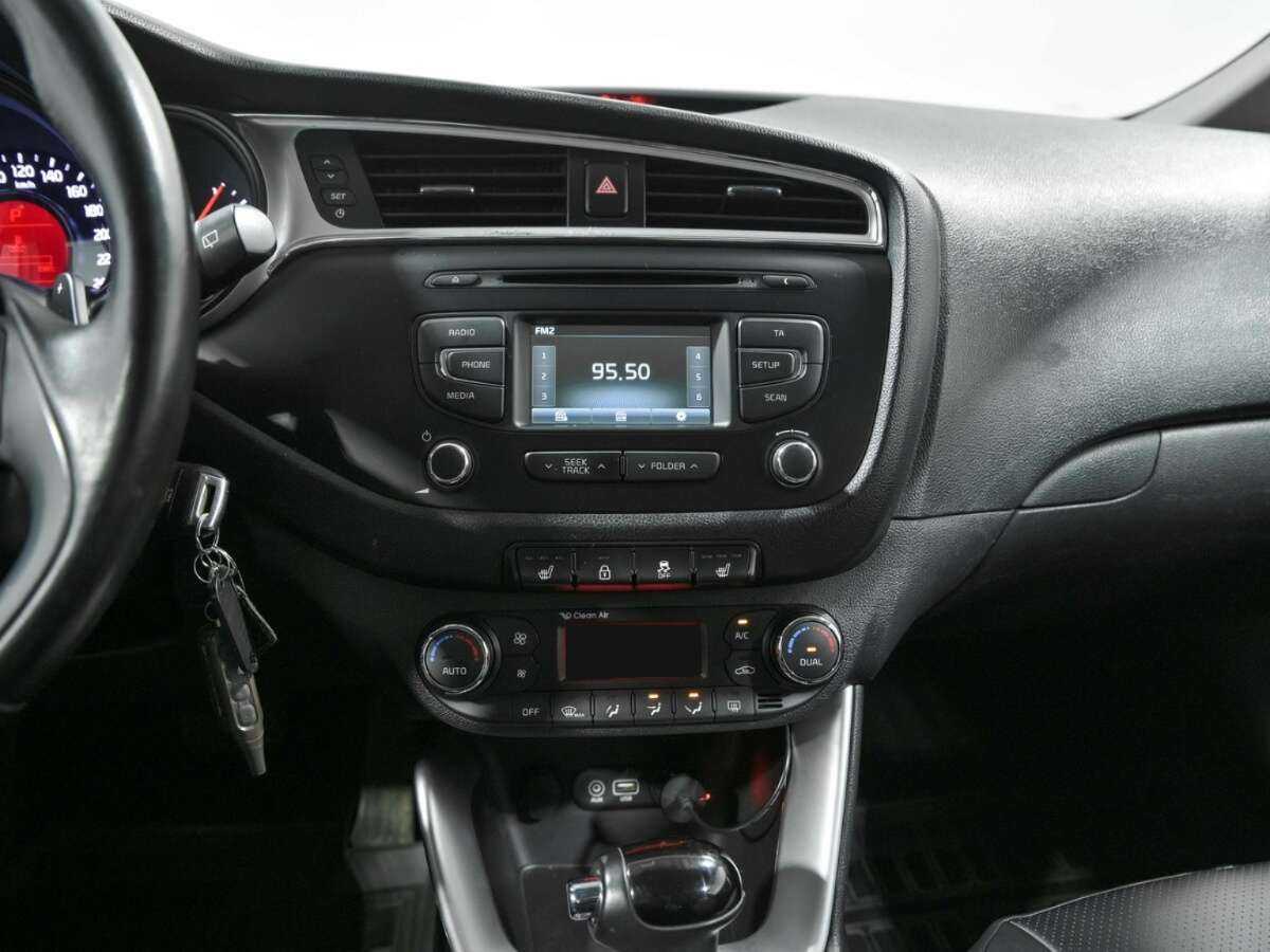 Kia Ceed б/у, 2017, Автоматическая. Фото: #9