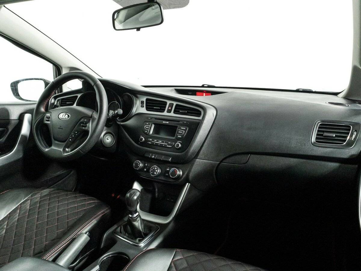 Kia Ceed б/у, 2013, Механическая. Фото: #8