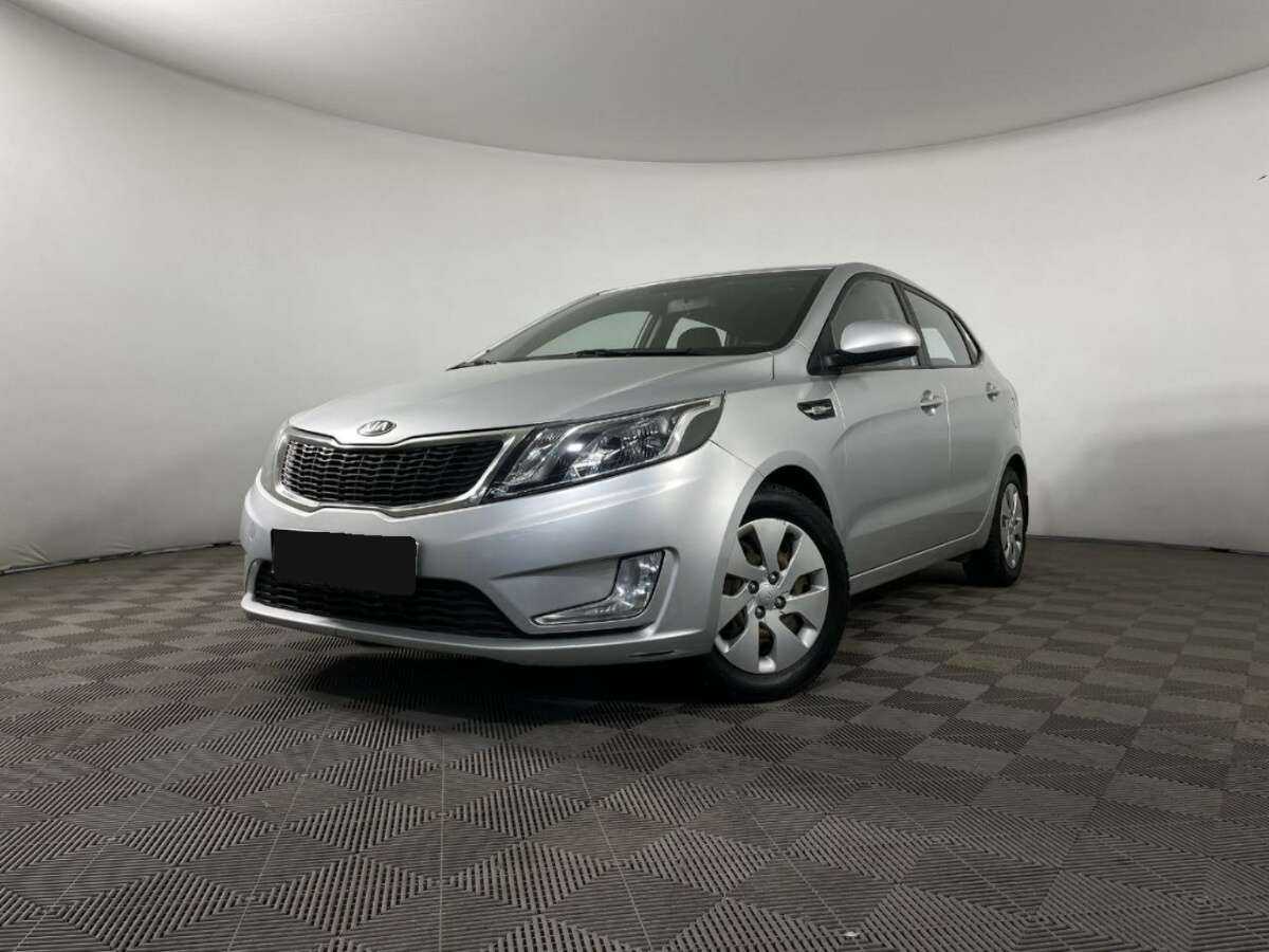 Kia Rio б/у, 2013, Механическая. Фото: #0