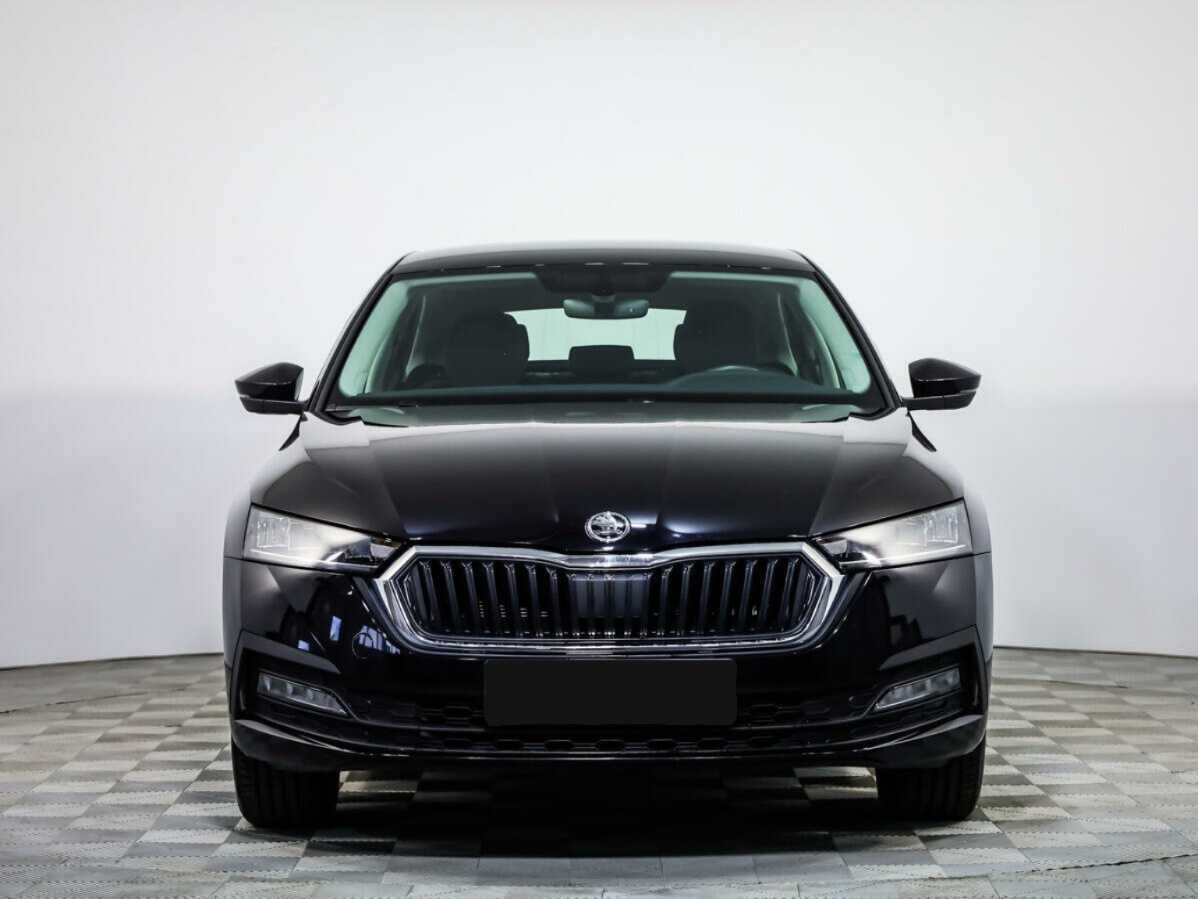 Skoda Octavia б/у, 2021, Роботизированная. Посмотреть фото
