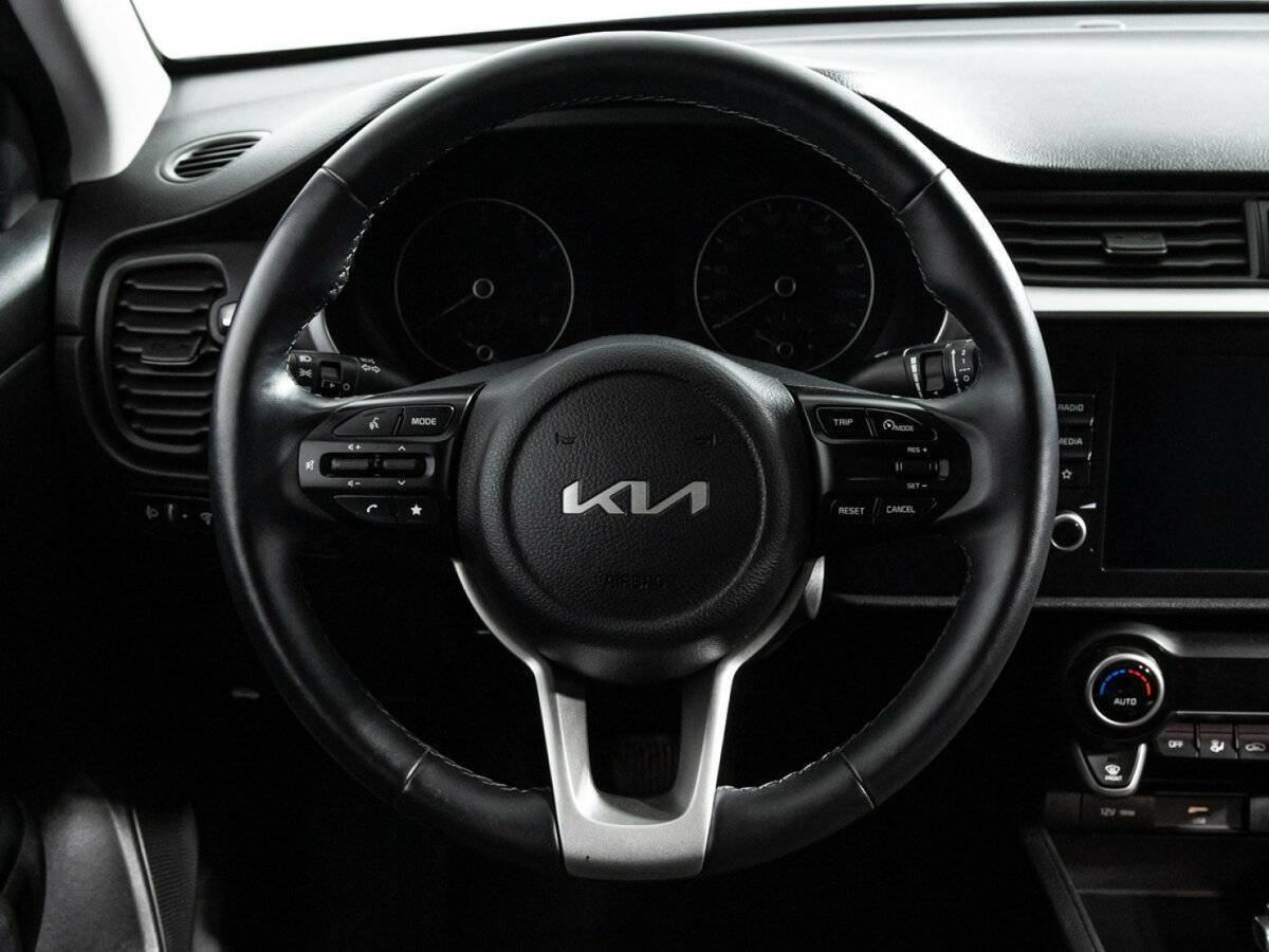 Kia Rio б/у, 2022, Автоматическая. Фото: #22