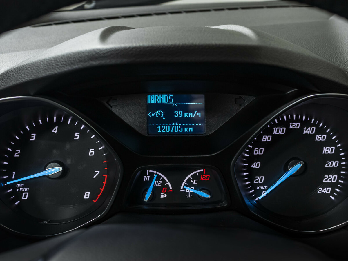 Ford Kuga б/у, 2015, Автоматическая. Фото: #9