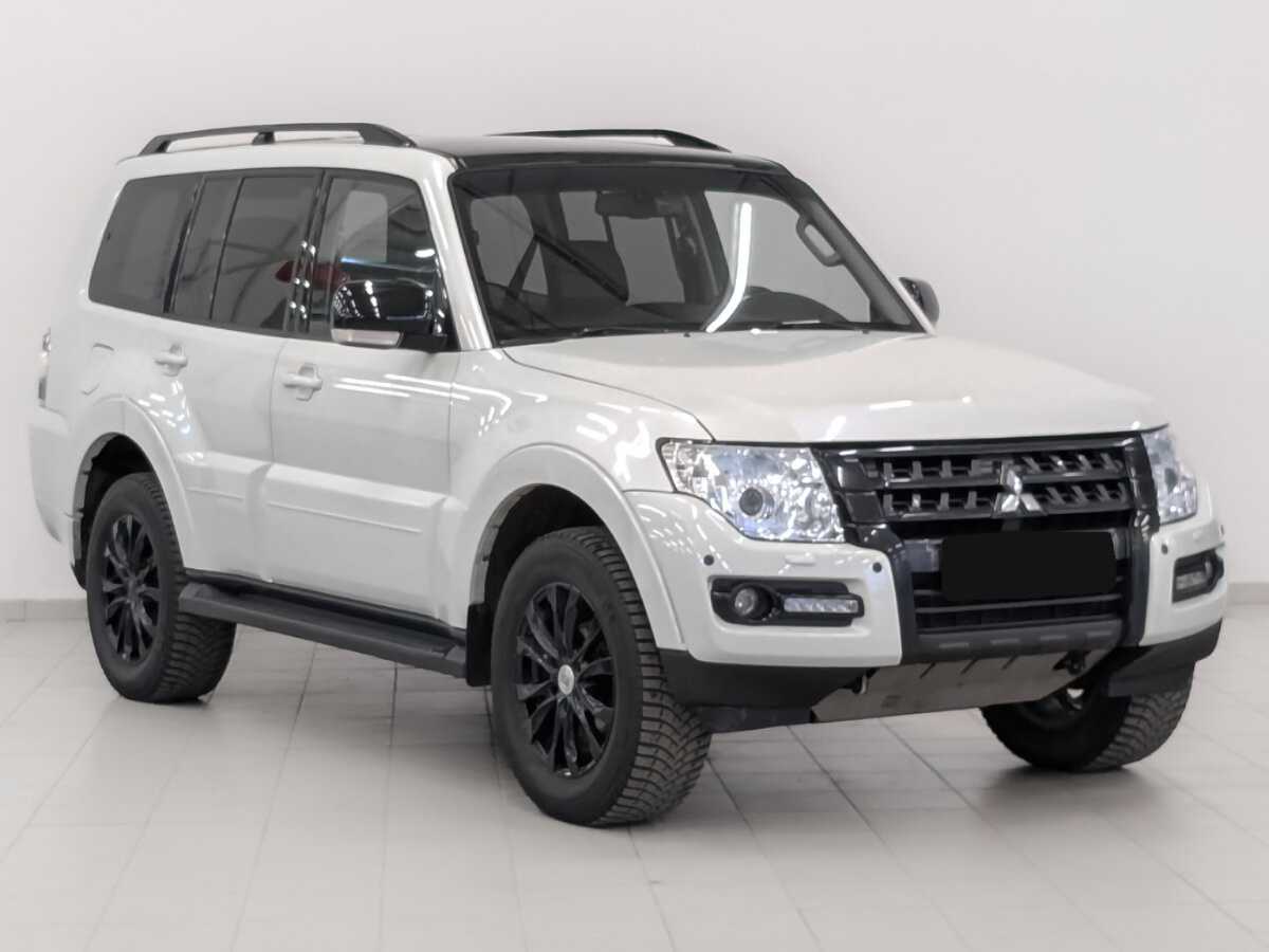 Mitsubishi Pajero б/у, 2019, Автоматическая. Фото: #2